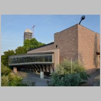 Museum Tinguely, Basel, photo Taxiarchos228, Wikipedia.jpg